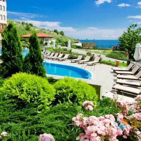 Vip райский сад, огромная студия с садом Apartment Sveti Vlas